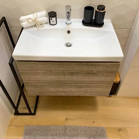Sfera Kolobrzegu Parking & Jaccuzi & Sauna Free Lägenhet